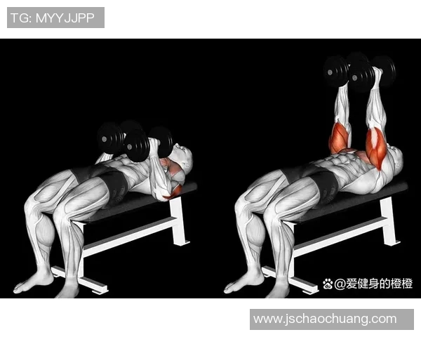 哑铃卧推的正确呼吸技巧与方法解析助你提升训练效果